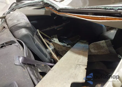 2008 Pontiac Grand Prix z USA, uszkodzony, nr VIN 2G2WP552781121674